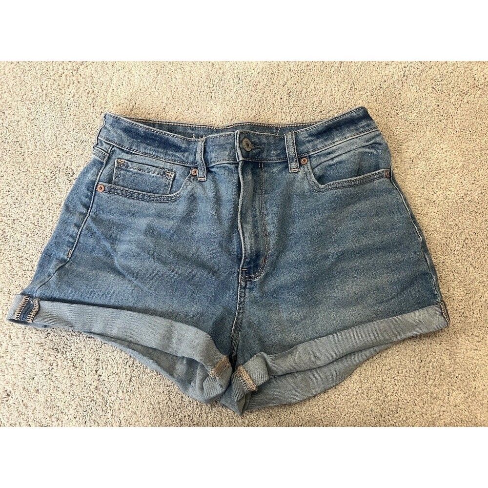 American Eagle Size 6 Jean Shorts with 2.5" inseam